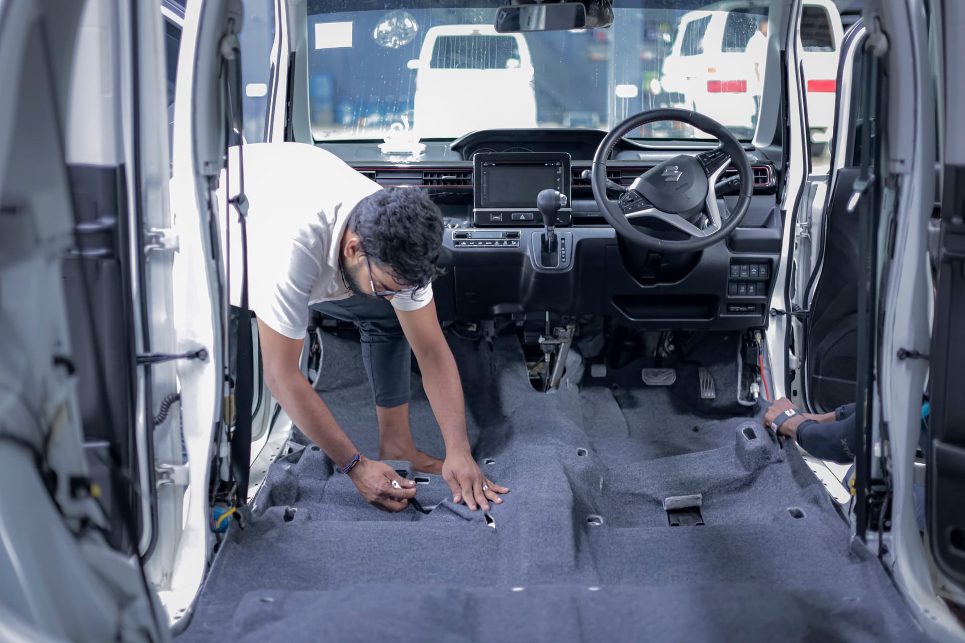 Detail Service